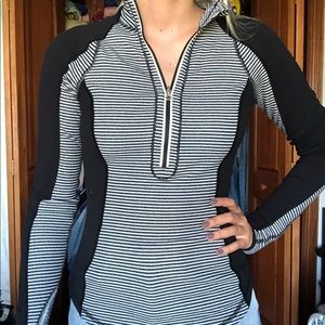 Lululemon zip up pullover